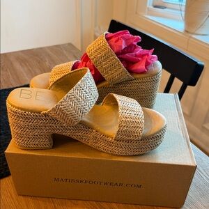 Matisse Women's Natural Woven Platform Sandals